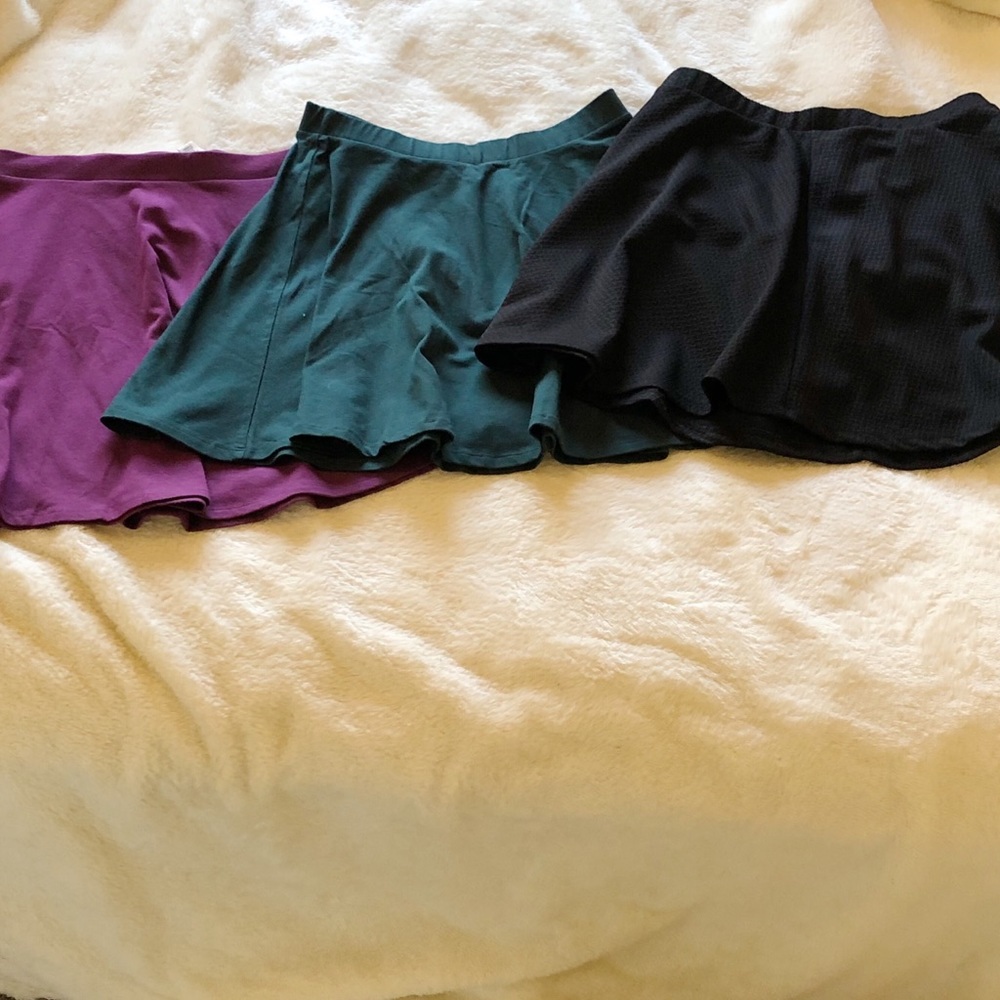 🌷 3/$10 Pack of 3 Circle Skirts